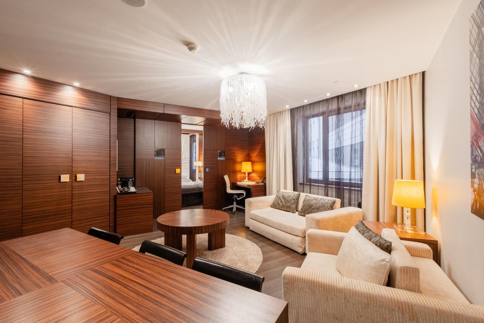 Tallink Hotel Рига Екстериор снимка
